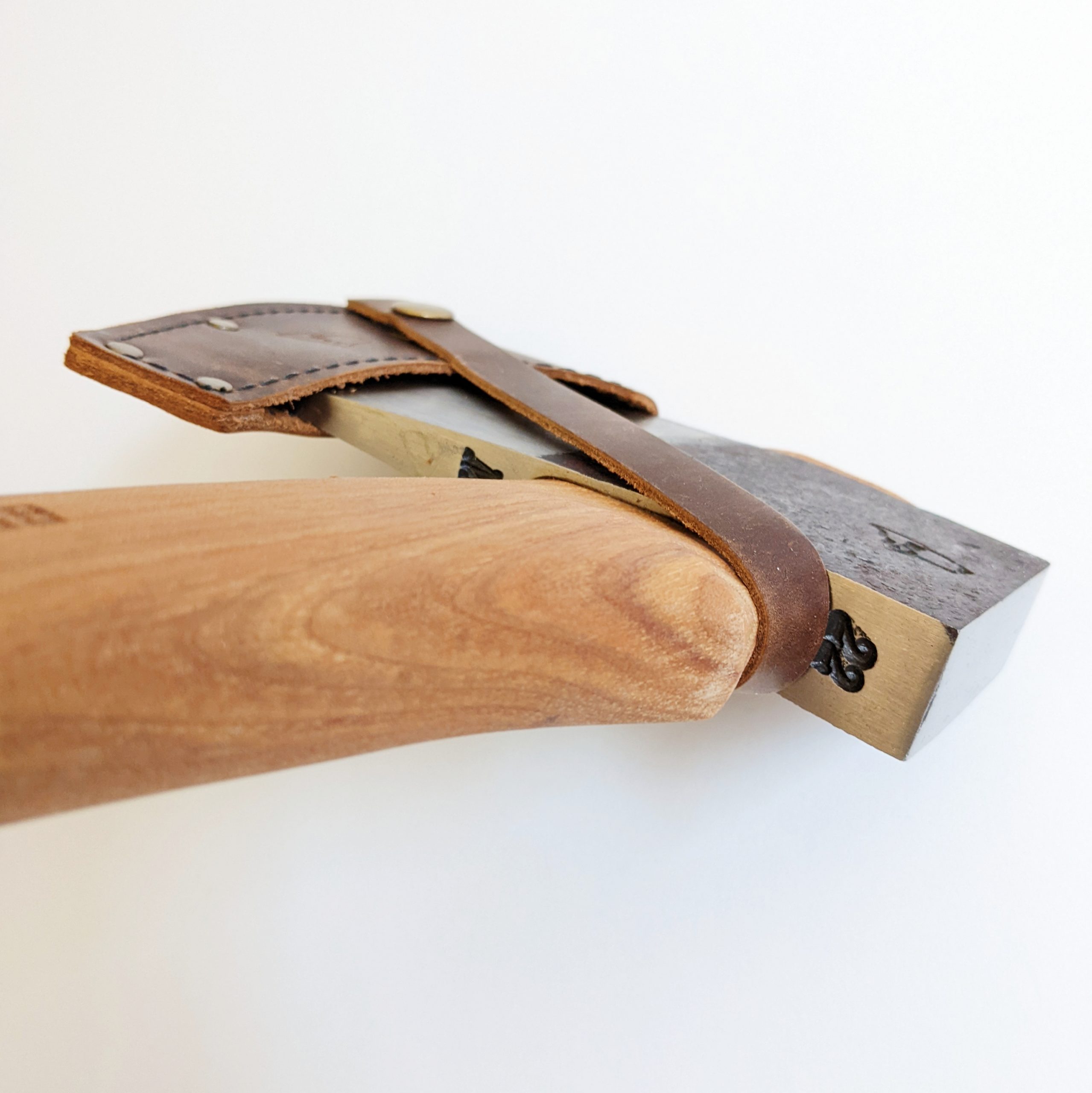 The Allagash Cruiser: A Handcrafted Maine-Made Axe for the Woodlot, Camp or  Home Hearth